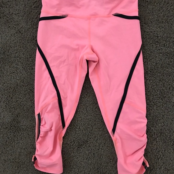 Lululemon cropped leggings orange Neon size 6 - Picture 4 of 8